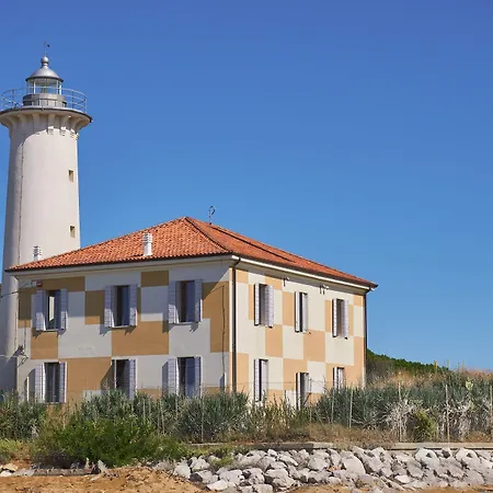 Cozy And Modern Front Bibione